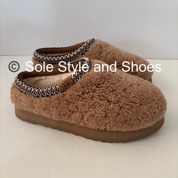 UGG Maxi Curly Tazz Slippers Big Kid’s 5 (Fits Women’s 7) - Picture 2 of 12